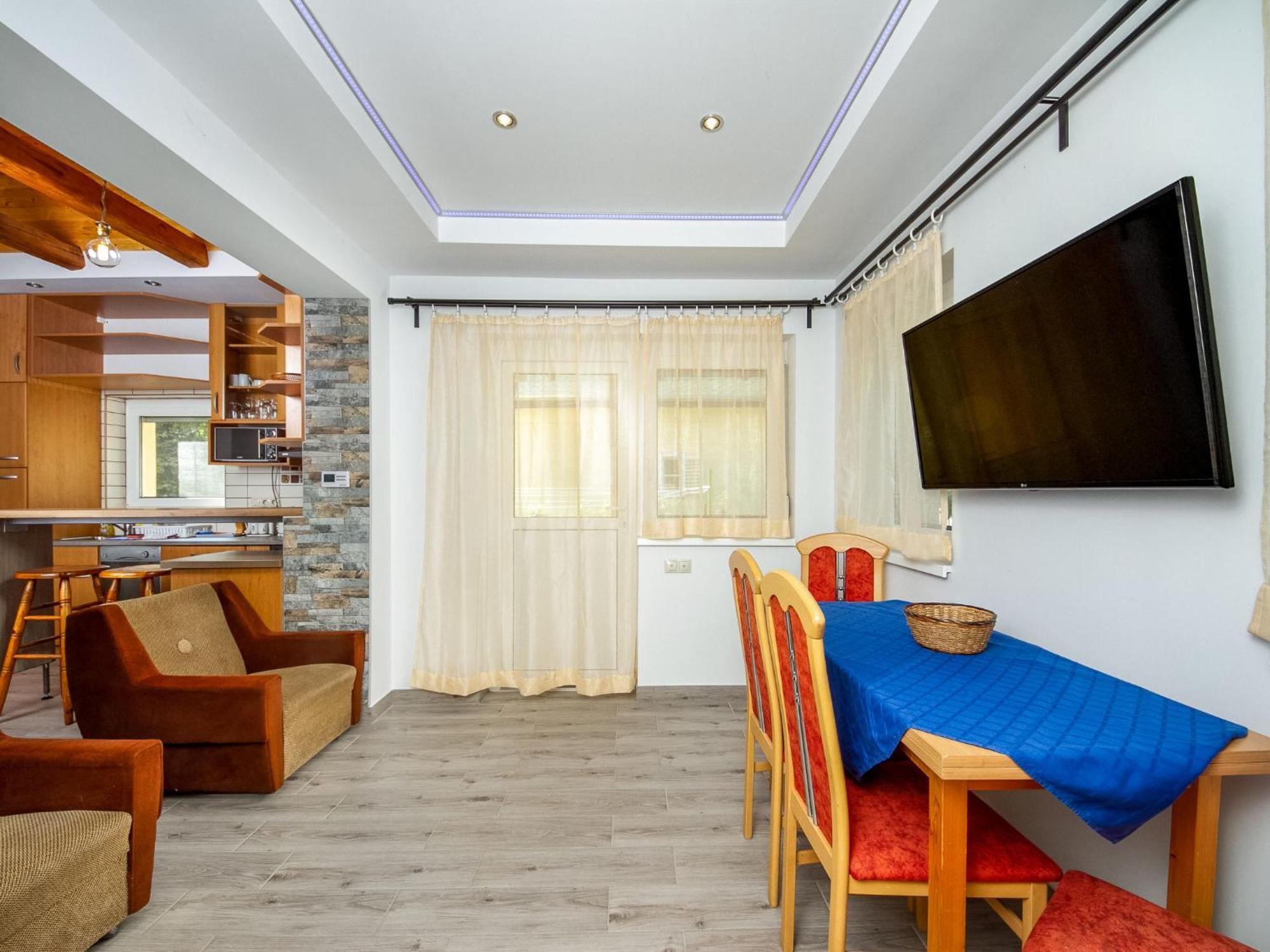 Holiday Home Violette By Interhome บาลาตอนมารีอาเฟือร์เดอ ภายนอก รูปภาพ